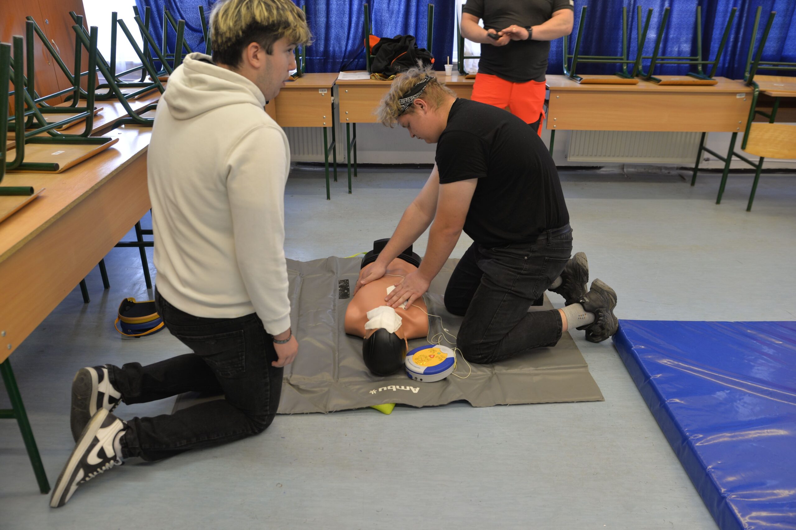 Basic and Intermediate First Aid CPR training in Brampton